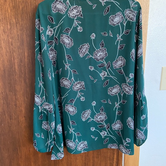 Maurices blouse - Picture 3 of 3